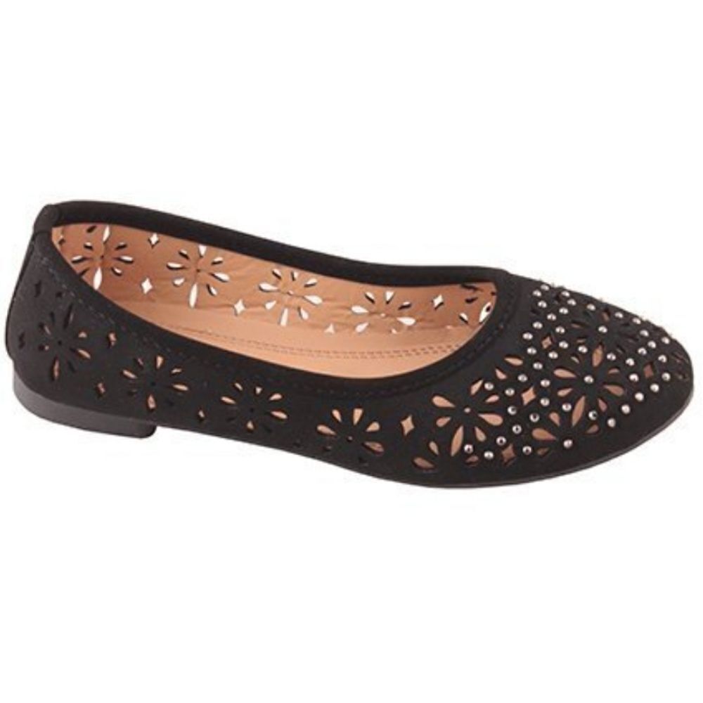 BRAND NEW BELLADIA CUT-OUT DESIGN ROUND TOE SLIP-ON FLAT